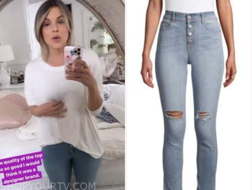 Ali Fedotowsky Upskirt Ali Fedotowsky Upskirt